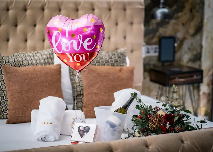 Queen's Loft * Windermere