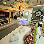 Queen's Loft ווינדרמר