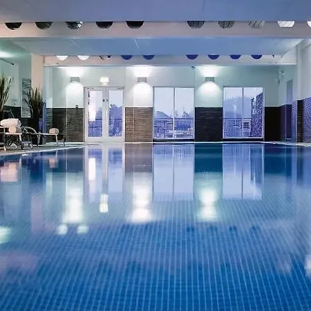 Queen's Loft Windermere